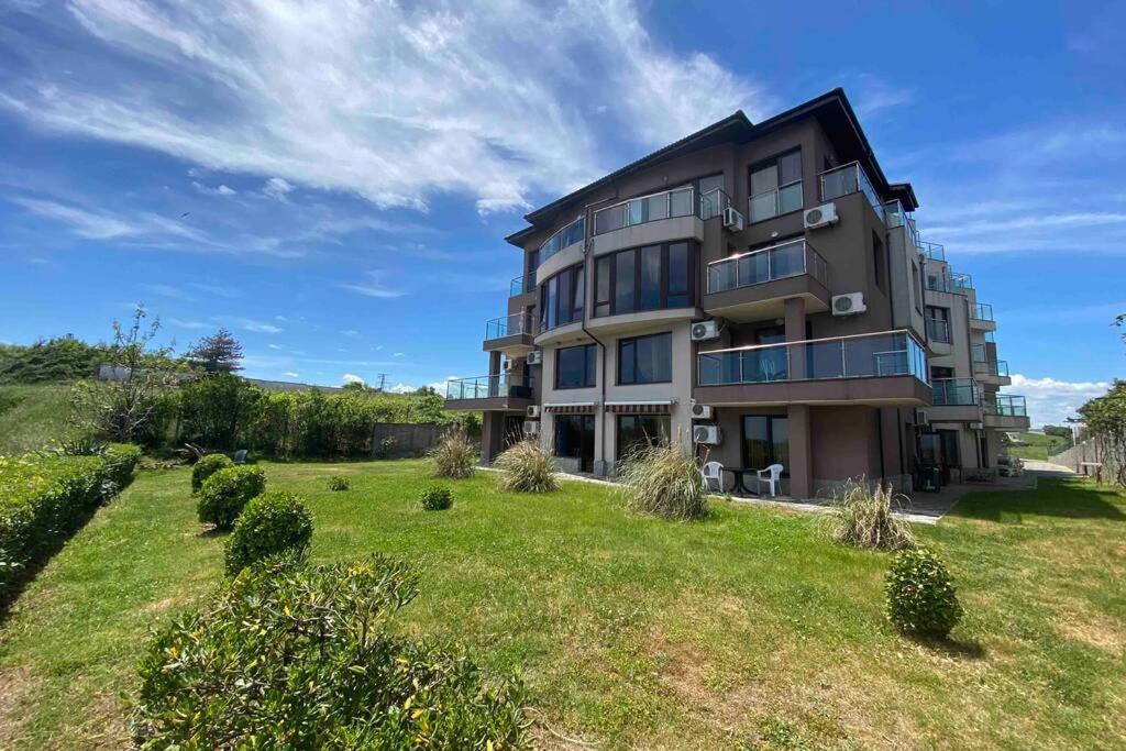 Seaview Dreamy Apartment With A Pool And Garden Sinemoretz Luaran gambar